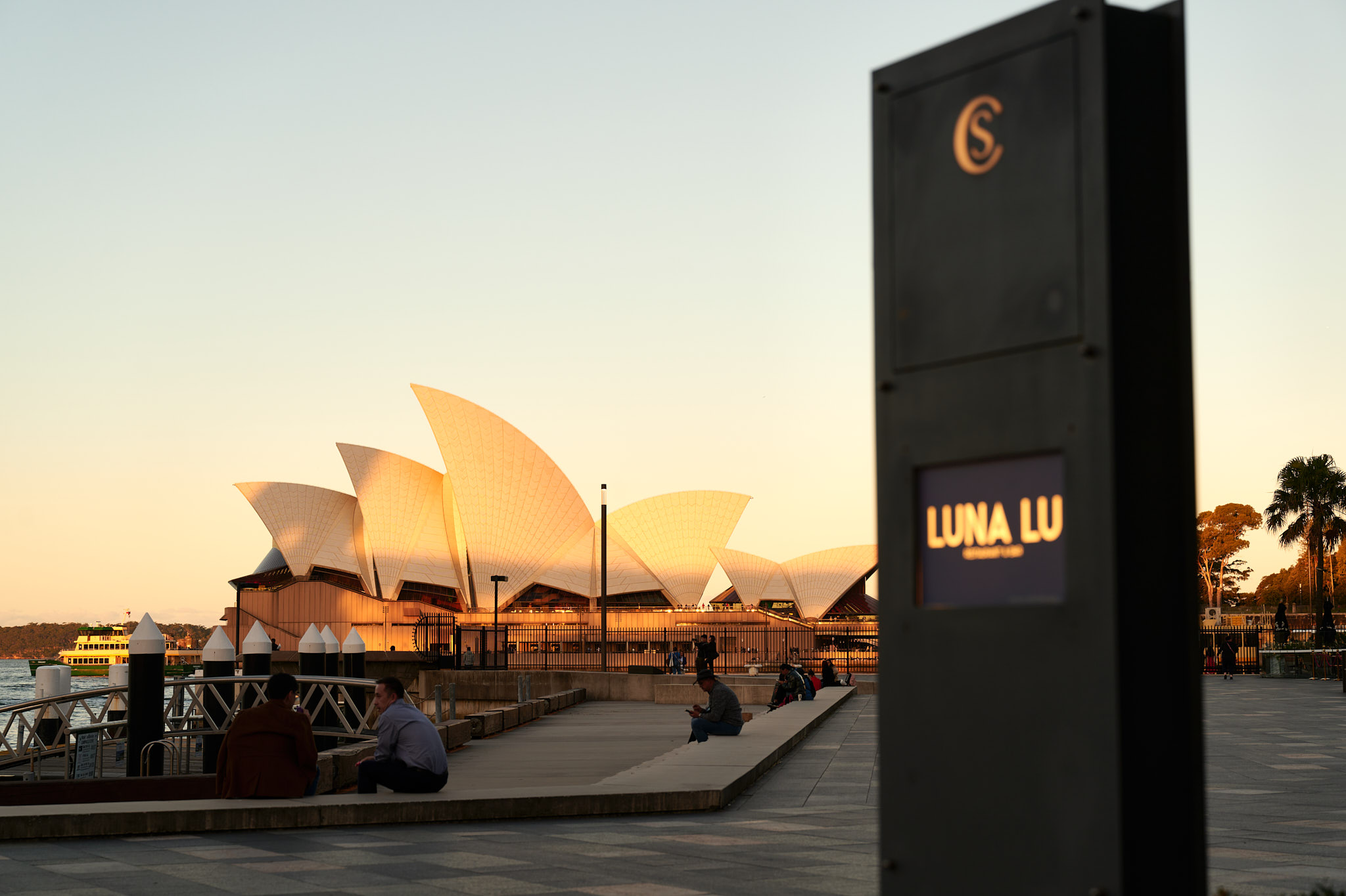 Dining at Luna Lu on Campbells Cove, The Rocks